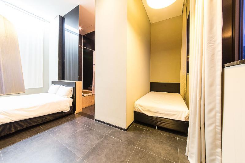 Hotel Irene Myeongdong 3*